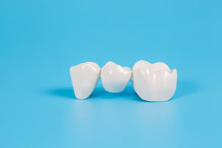 Dental crowns for a damaged tooth